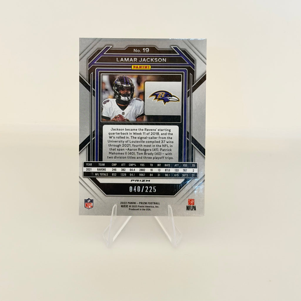 2022 Panini Prizm Lamar Jackson #19 Purple Ice /225 Color Match