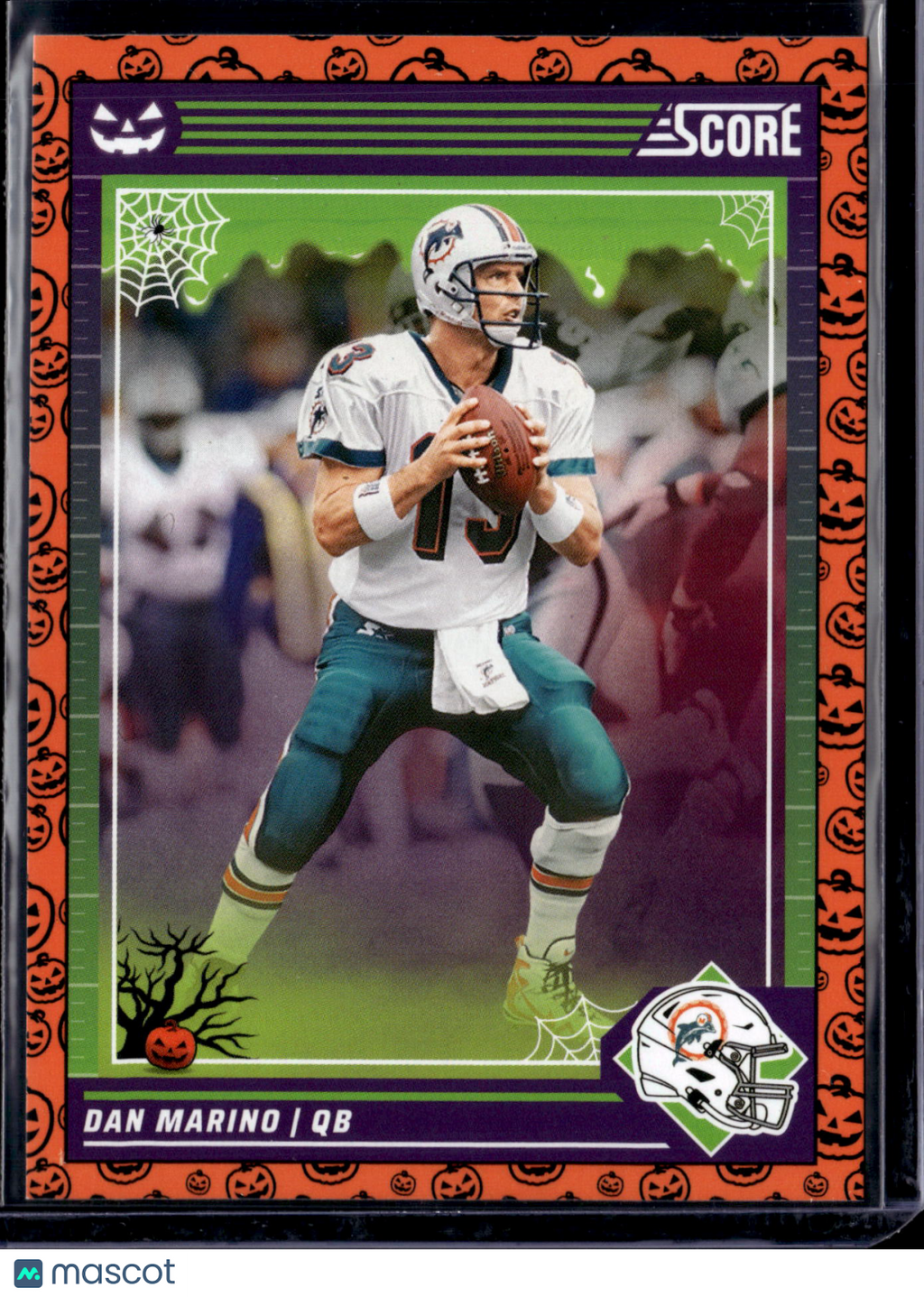 2024 Panini Score Score-A-Treat Dan Marino #179 Halloween Pumpkin Border