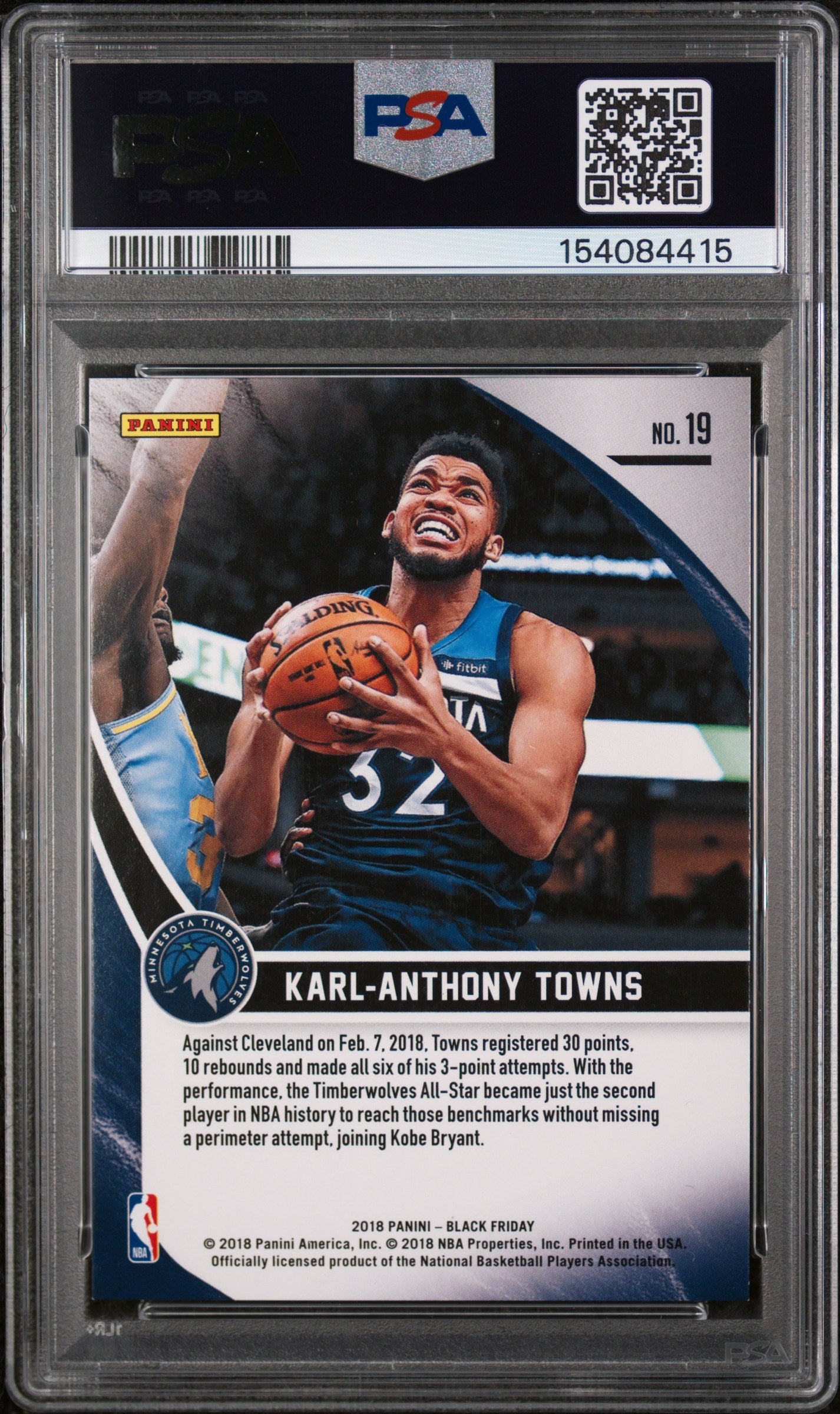 2018 Panini Black Friday Karl Anthony-Towns #19 Cracked Ice /25