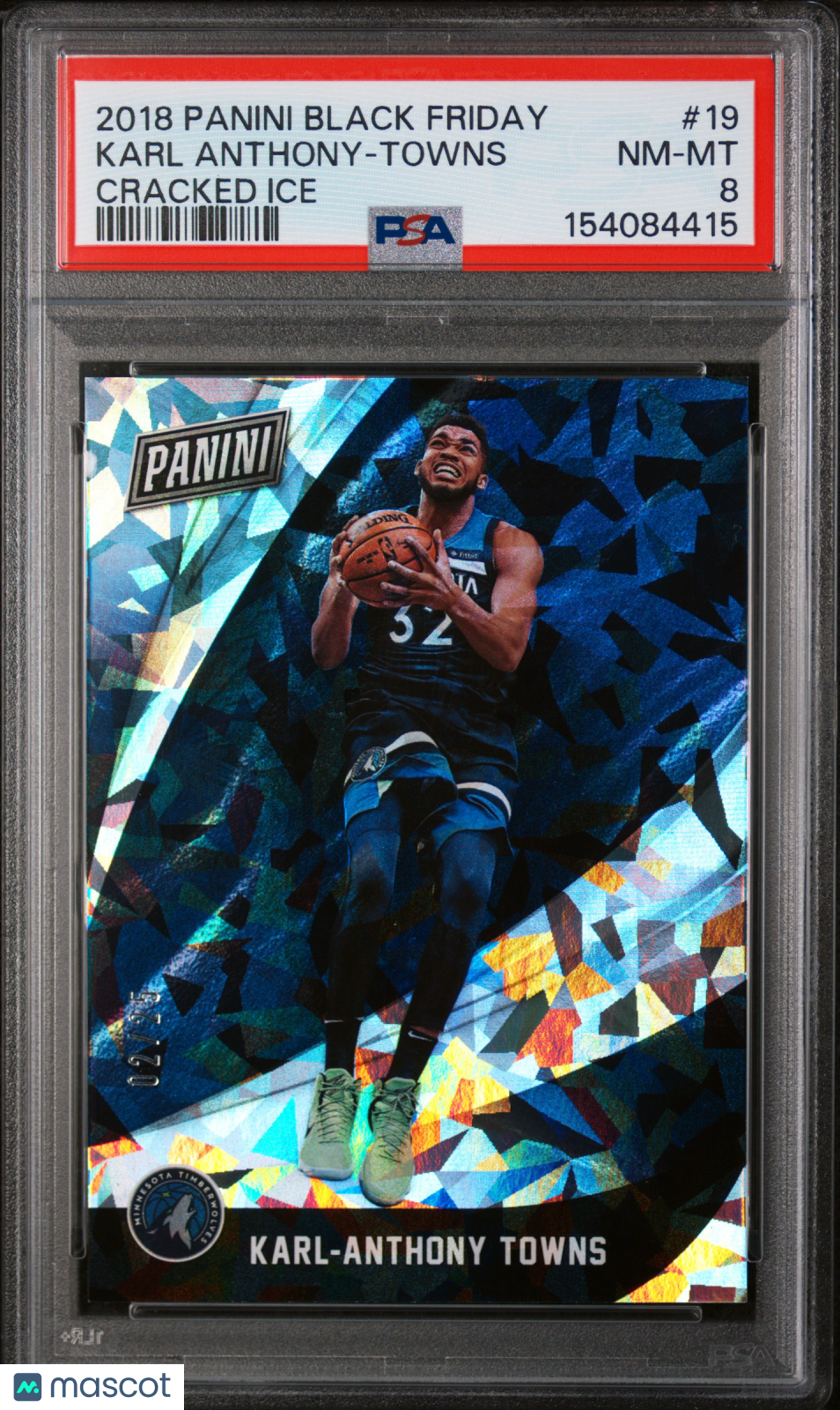 2018 Panini Black Friday Karl Anthony-Towns #19 Cracked Ice /25